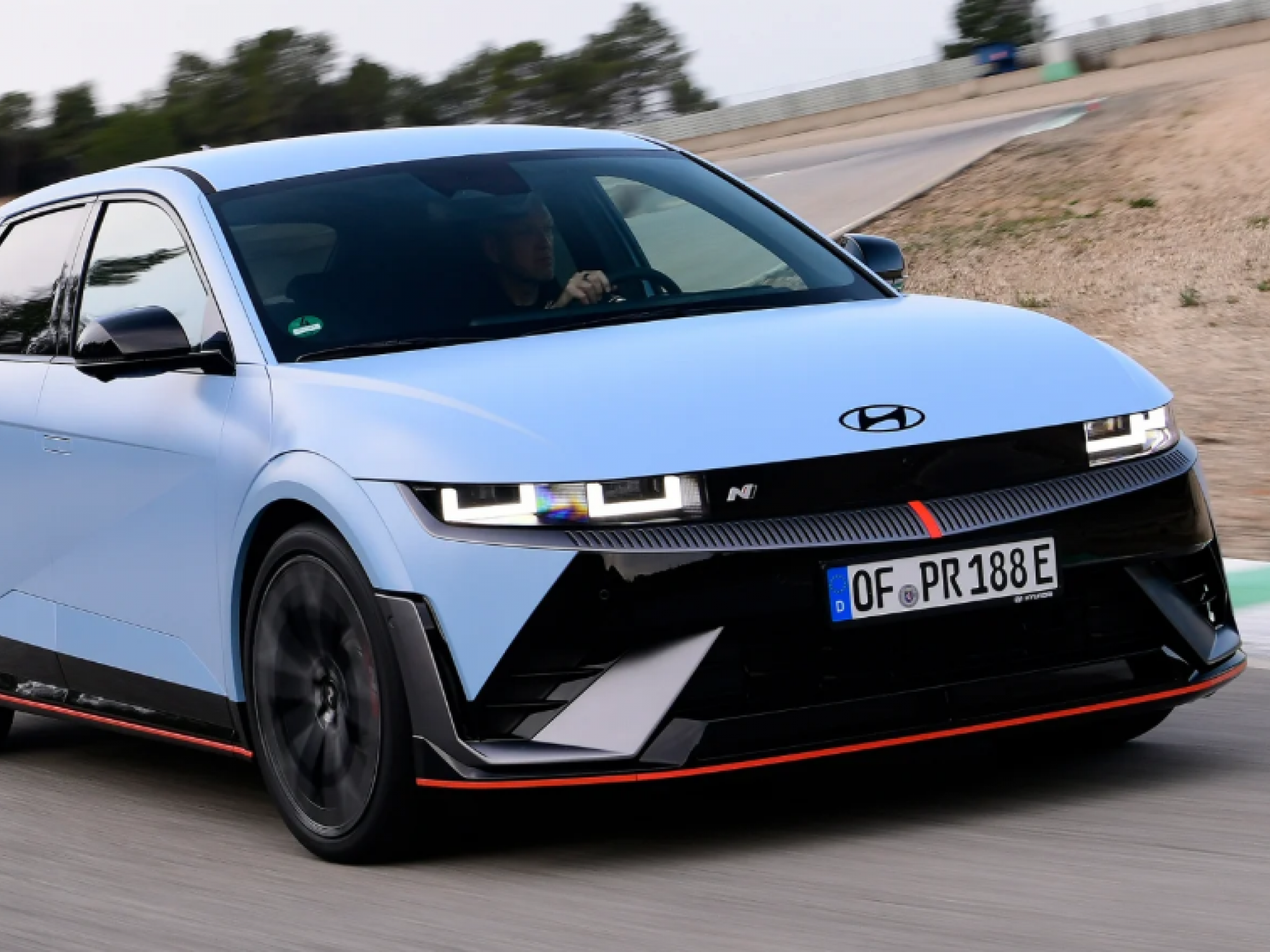 Leasing an Electric Car in 2025: What You Need to Know